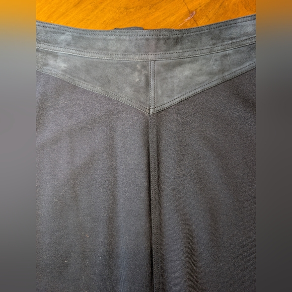 Theory real leather skirt. - Picture 5 of 16